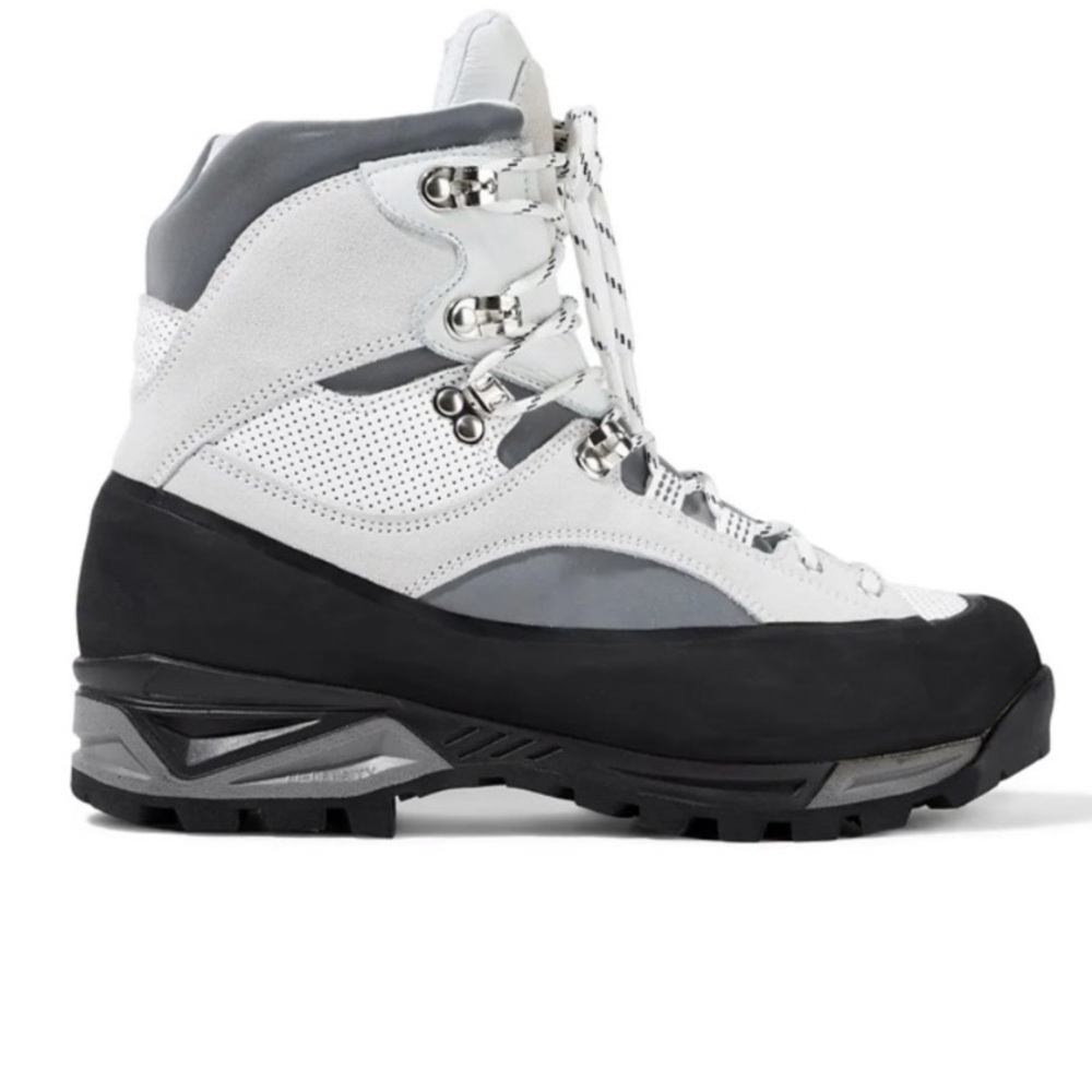 GANNI Diemme Sarari Leather and Suede Ankle Boot